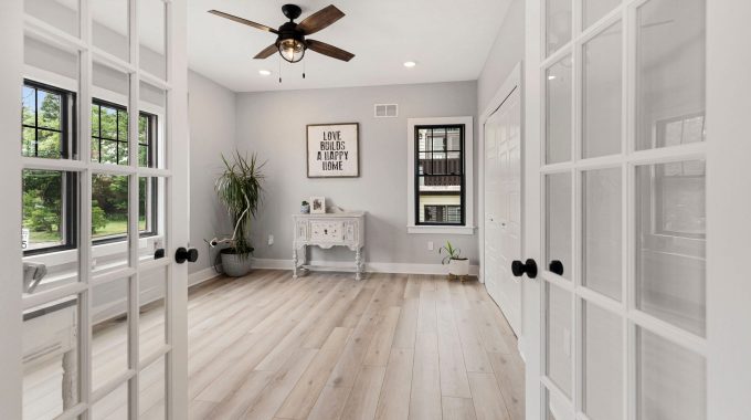 Finding The Perfect Flooring For Your Shore Home